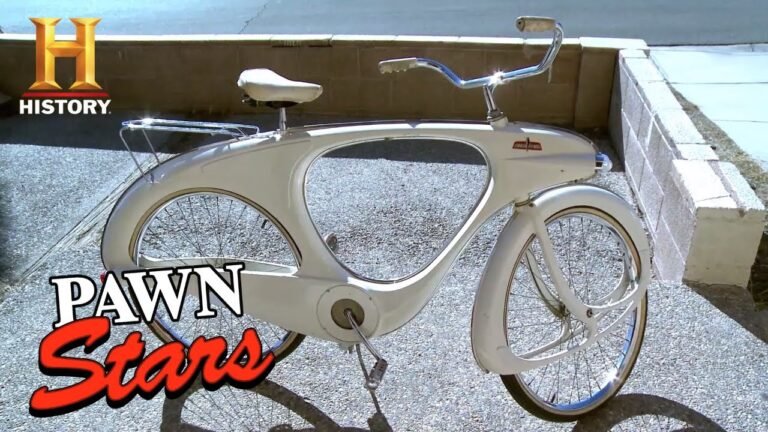Chum Gets BIG BONUS for BIKE BARGAIN (Season 8) | Pawn Stars