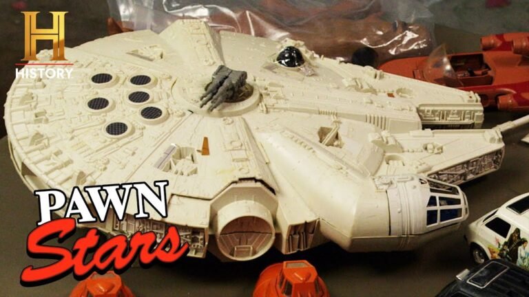 "HOLY STAR WARS!" Chum's Risky Deal for Rare Toy Collection (Season 21) | Pawn Stars