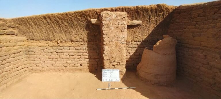Excavated building at the site of Ain el-Sabil in the Dakhleh Oasis, Egypt