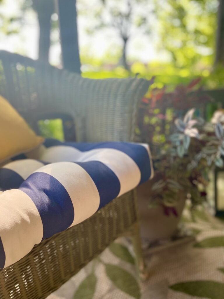 Small Patio Ideas: What's New and Blooming for Summer!